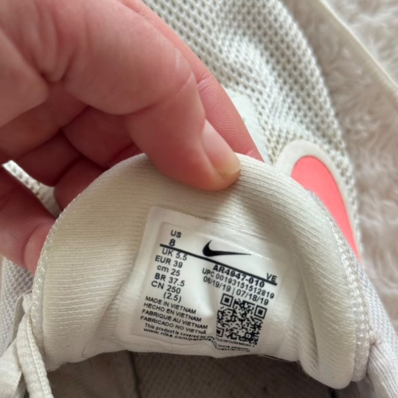 Nike Running Shoes Womens Downshifter 9 Gray Pink Lace Up Low Top SIZE 8 - Picture 5 of 8